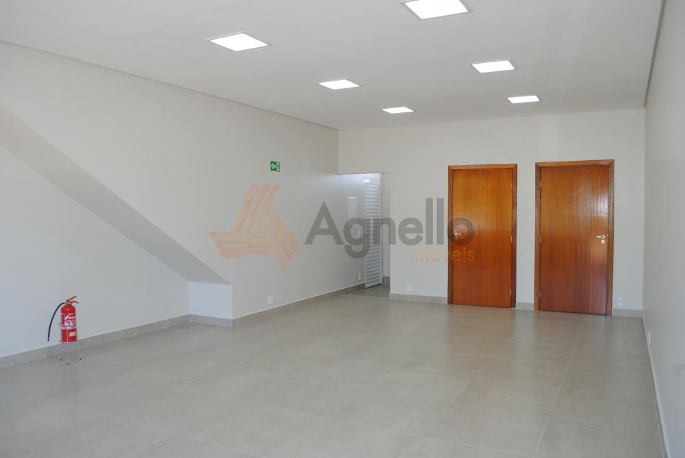 Alugar Comercial / Loja em Franca R$ 1.000,00 - Foto 3