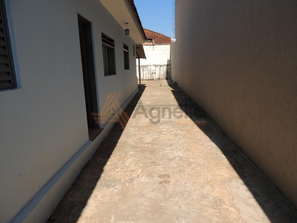 Alugar Casa / Bairro em Franca R$ 1.000,00 - Foto 23
