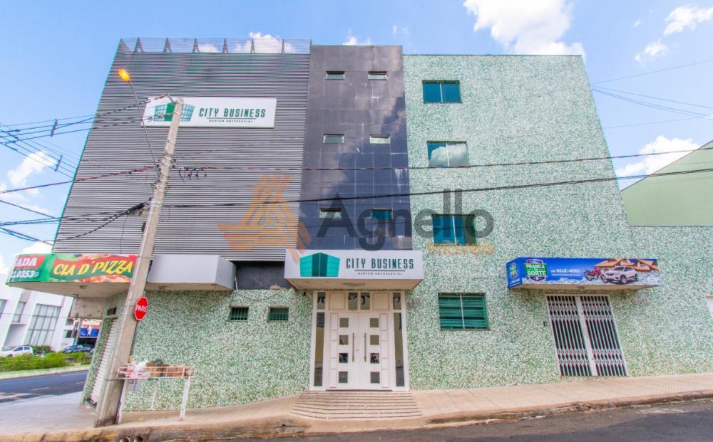 Alugar Comercial / Prédio em Franca apenas R$ 700,00 - Foto 1 Alugar Comercial / Prédio em Franca apenas R$ 700,00 - Foto 1