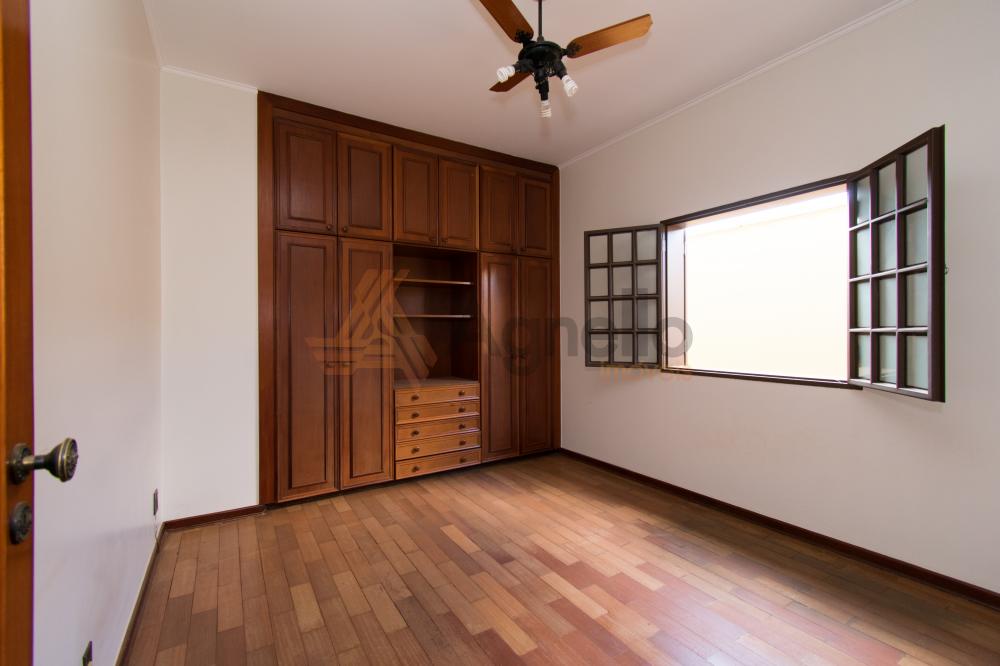 Comprar Casa / Padrão em Franca apenas R$ 930.000,00 - Foto 17 Comprar Casa / Padrão em Franca apenas R$ 930.000,00 - Foto 17