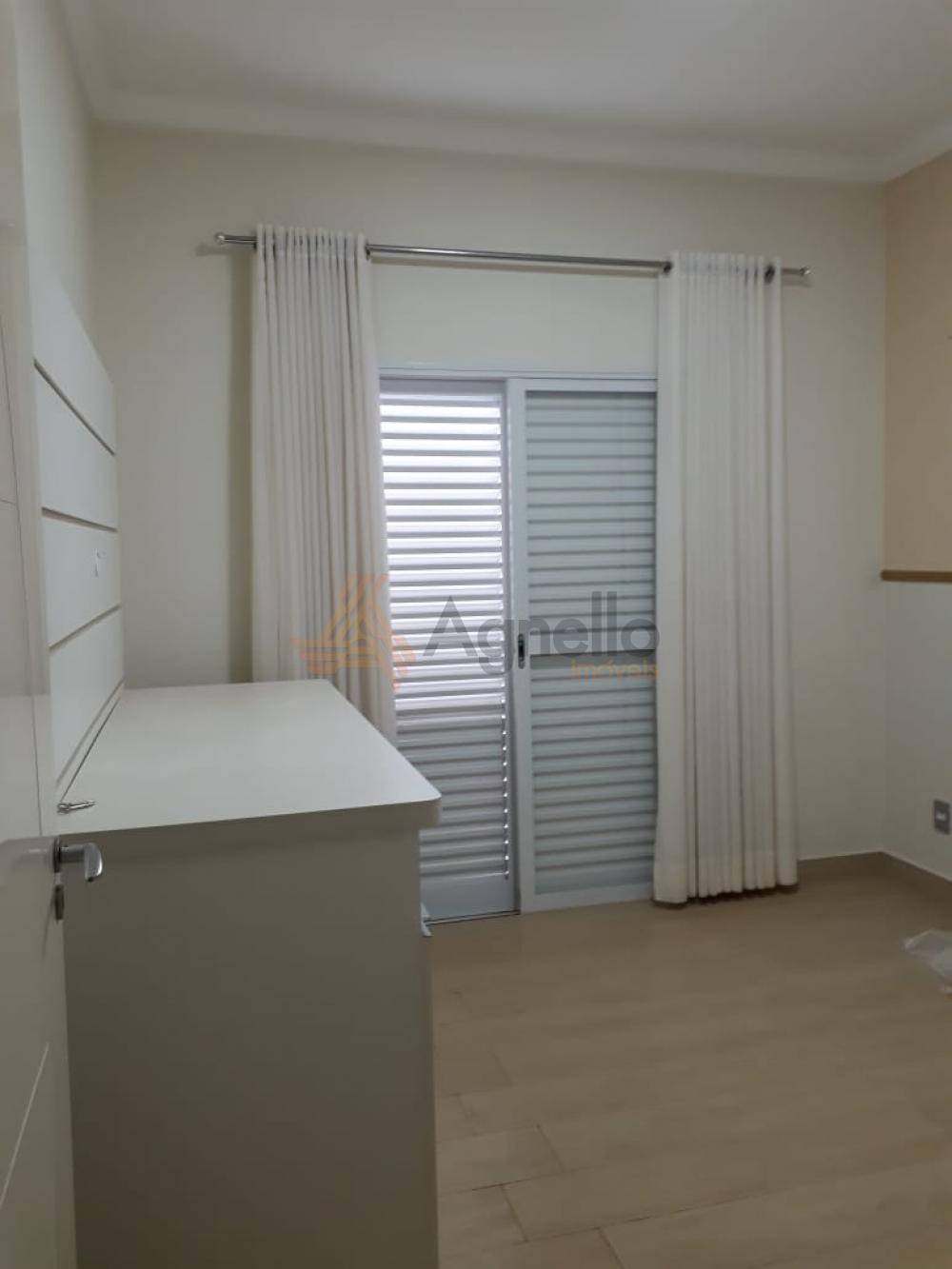 Comprar Casa / Padrão em Franca apenas R$ 735.000,00 - Foto 4 Comprar Casa / Padrão em Franca apenas R$ 735.000,00 - Foto 4