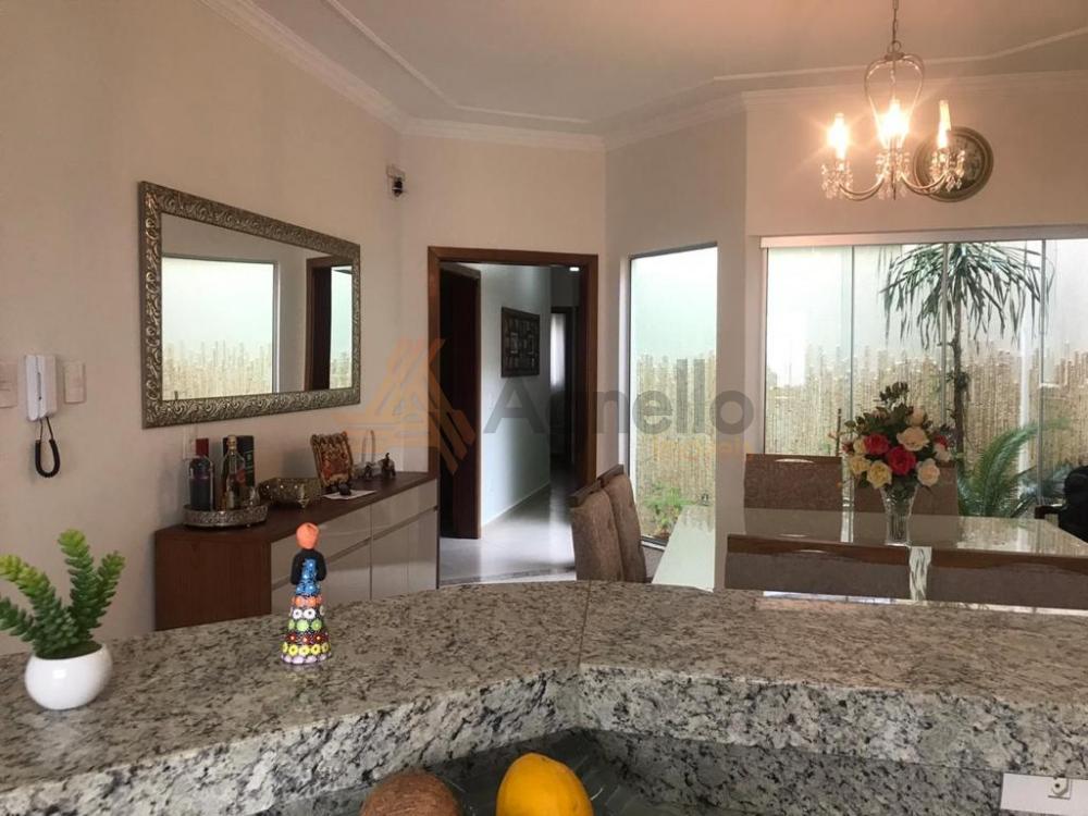 Comprar Casa / Padrão em Franca apenas R$ 980.000,00 - Foto 10 Comprar Casa / Padrão em Franca apenas R$ 980.000,00 - Foto 10