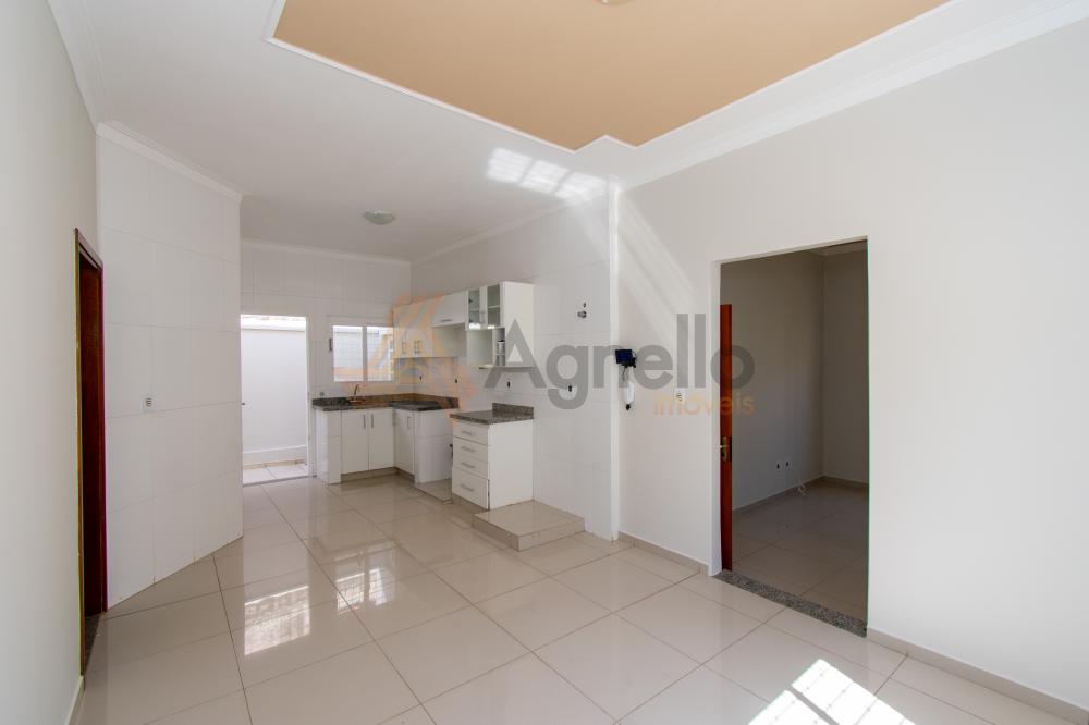Alugar Casa / Bairro em Franca R$ 2.300,00 - Foto 5