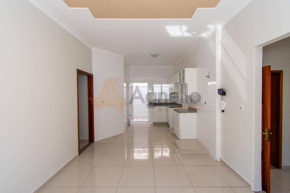 Alugar Casa / Bairro em Franca R$ 2.300,00 - Foto 6