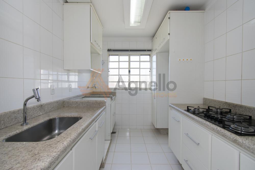 Alugar Apartamento / Padrão em Franca R$ 950,00 - Foto 4