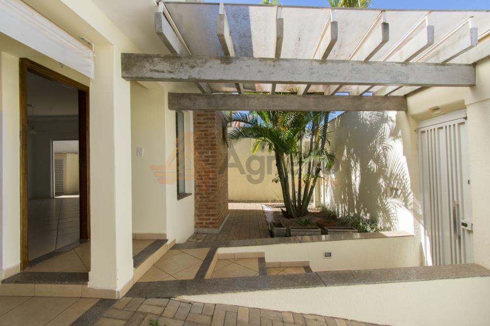 Comprar Casa / Bairro em Franca R$ 550.000,00 - Foto 2 Comprar Casa / Bairro em Franca R$ 550.000,00 - Foto 2