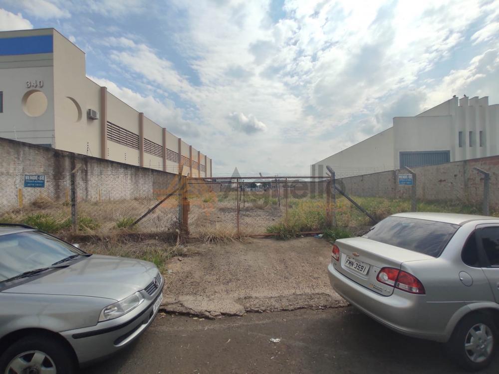 Comprar Terreno / Em bairro em Franca R$ 650.000,00 - Foto 1 Comprar Terreno / Em bairro em Franca R$ 650.000,00 - Foto 1