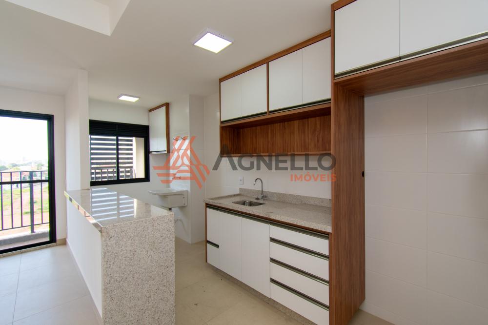 Alugar Apartamento / Padrão em Franca R$ 2.500,00 - Foto 3