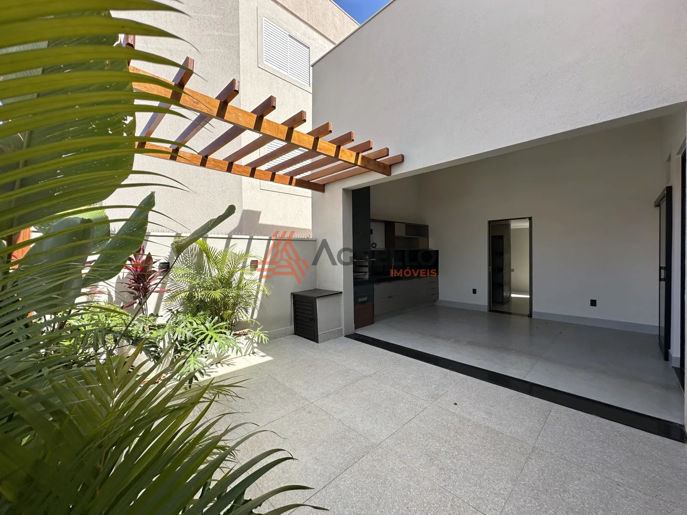 Comprar Casa / Bairro em Franca R$ 1.350.000,00 - Foto 3