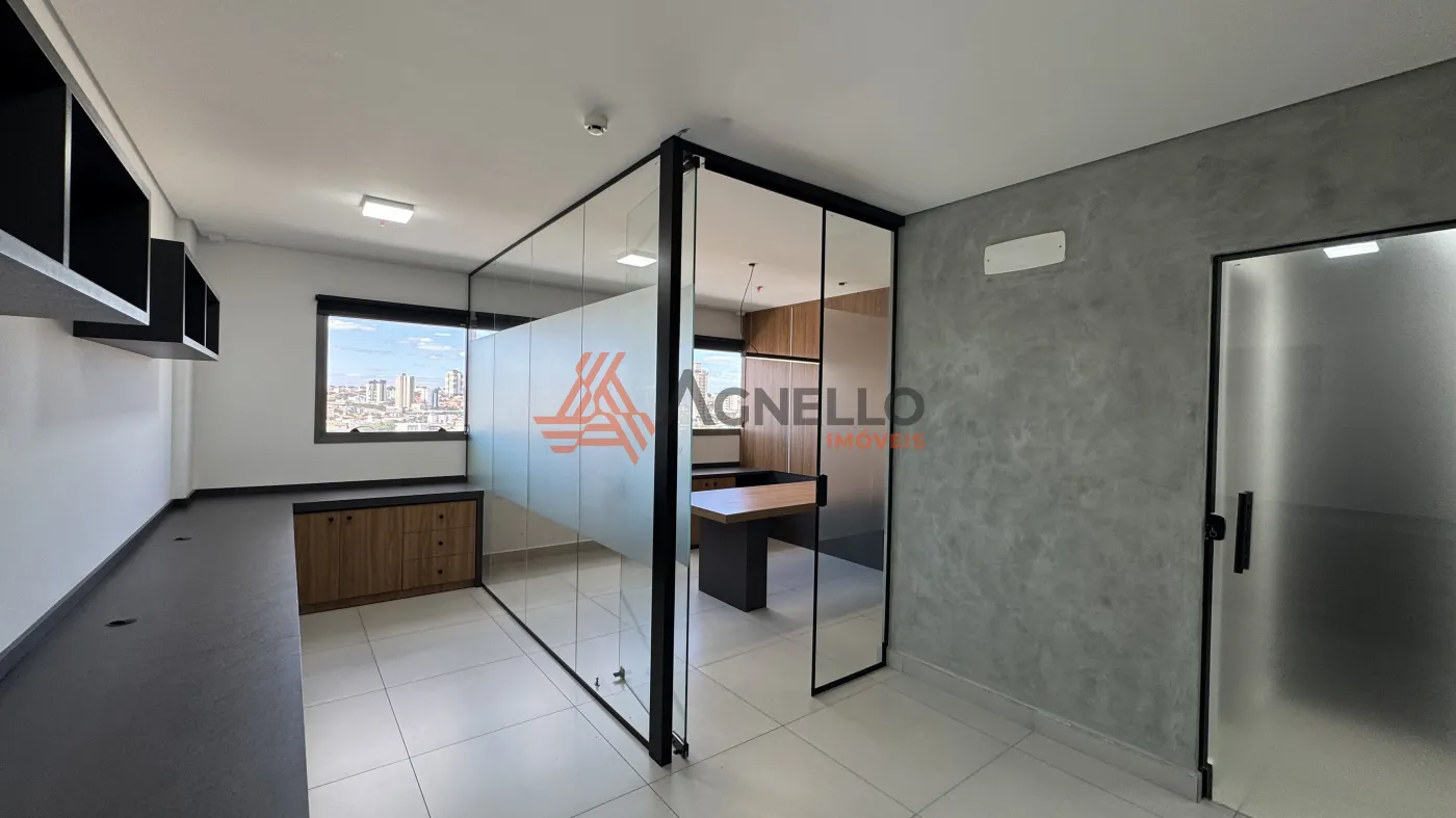 Alugar Comercial / Sala em Franca R$ 2.300,00 - Foto 3