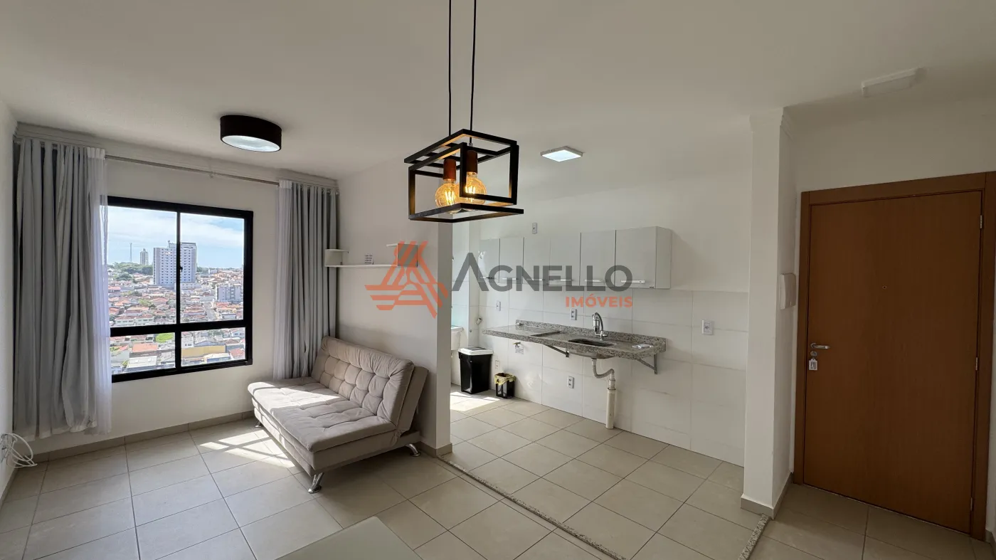 Comprar Apartamento / Padrão em Franca R$ 300.000,00 - Foto 2