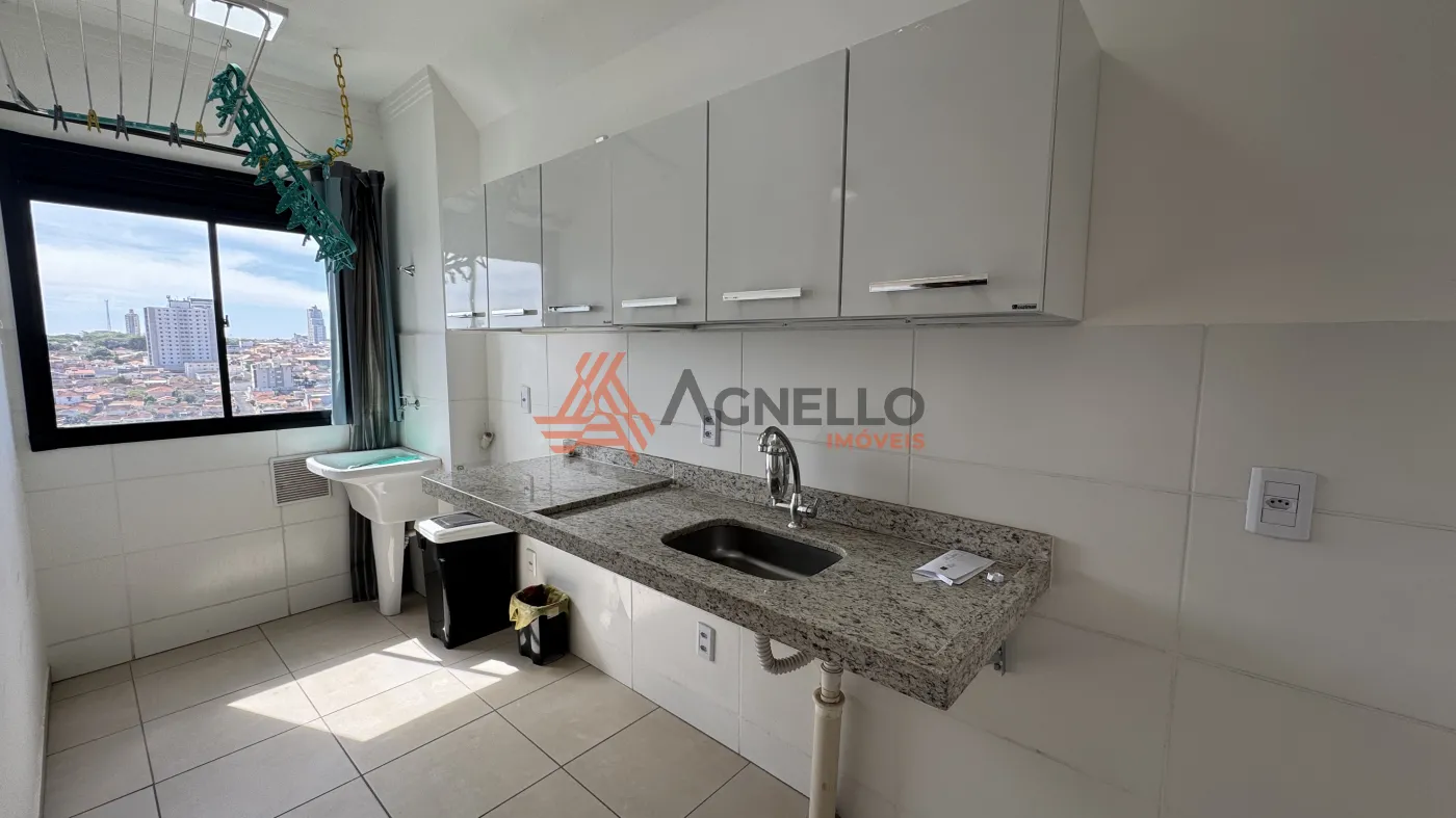Comprar Apartamento / Padrão em Franca R$ 300.000,00 - Foto 3