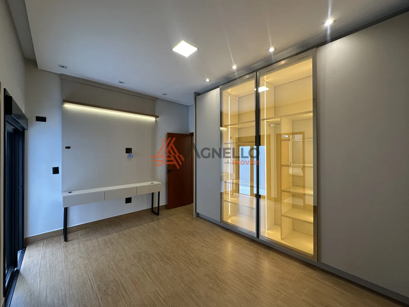 Comprar Casa / Bairro em Franca R$ 1.800.000,00 - Foto 8