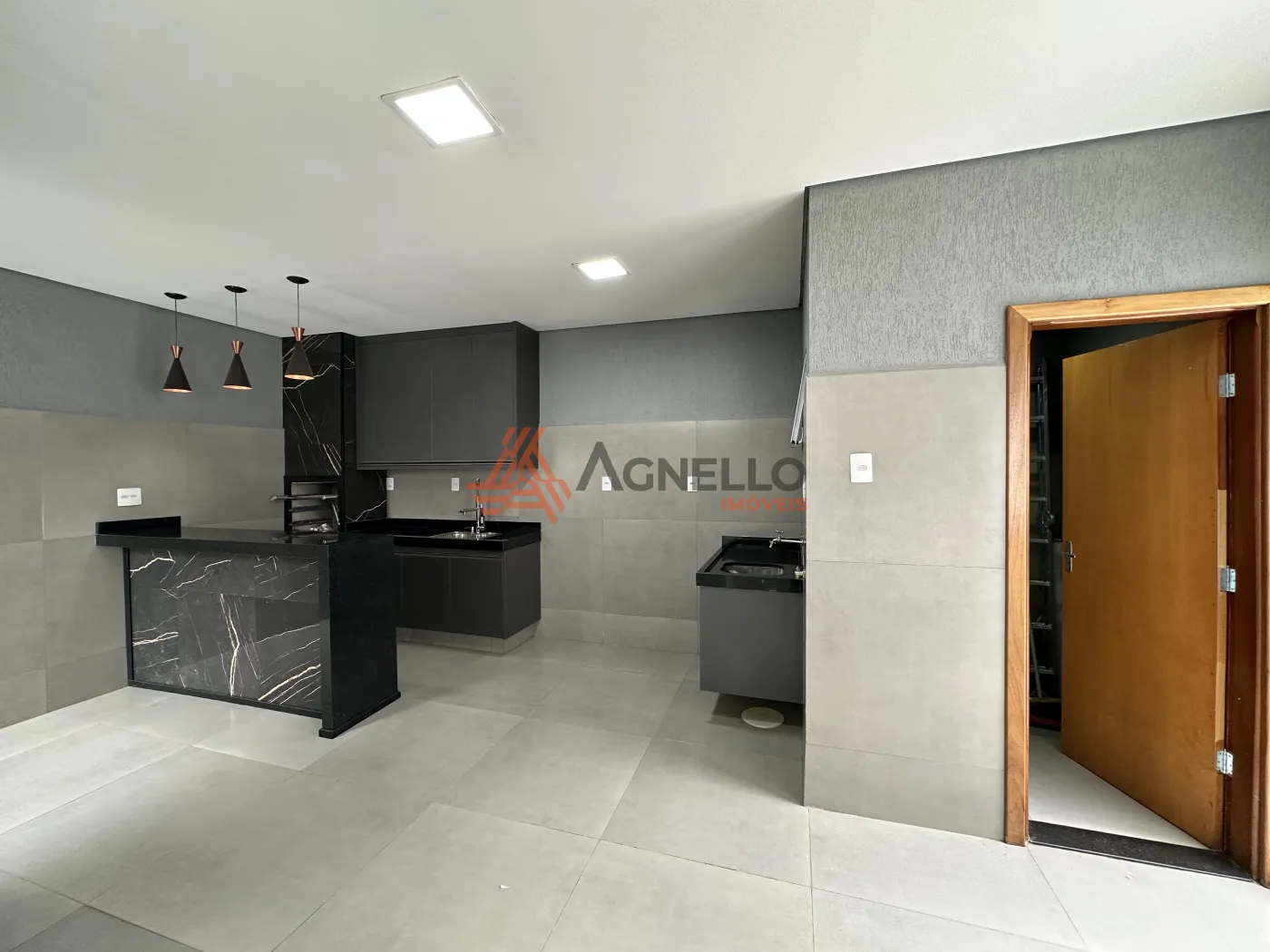 Comprar Casa / Bairro em Franca R$ 750.000,00 - Foto 2