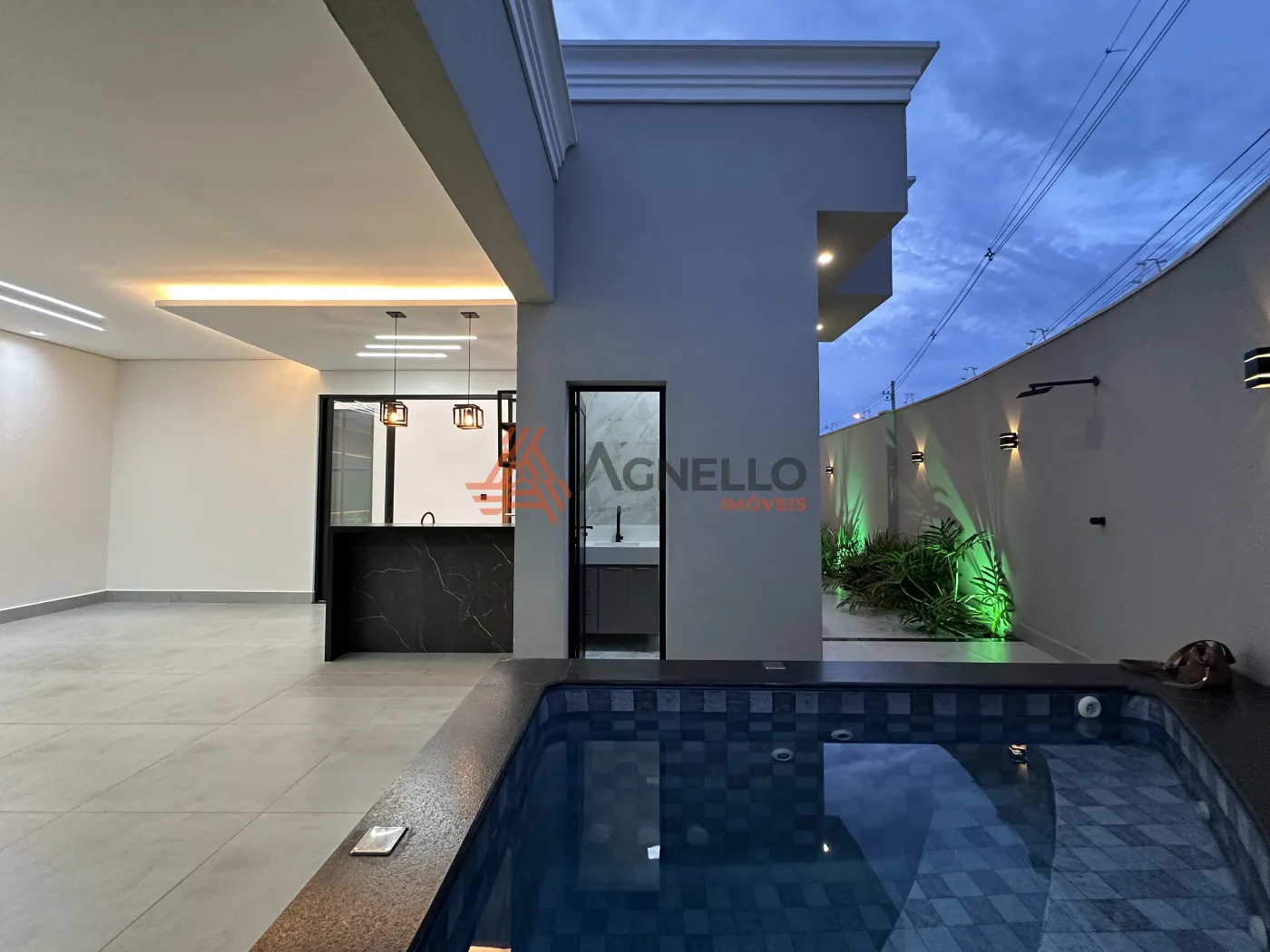 Comprar Casa / Bairro em Franca R$ 900.000,00 - Foto 2