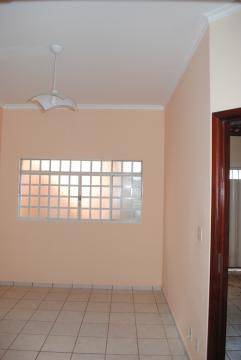 Alugar Casa / Bairro em Franca. apenas R$ 400.000,00