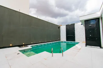 Alugar Casa / Bairro em Franca. apenas R$ 1.300.000,00