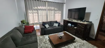 Alugar Casa / Bairro em Franca. apenas R$ 690.000,00