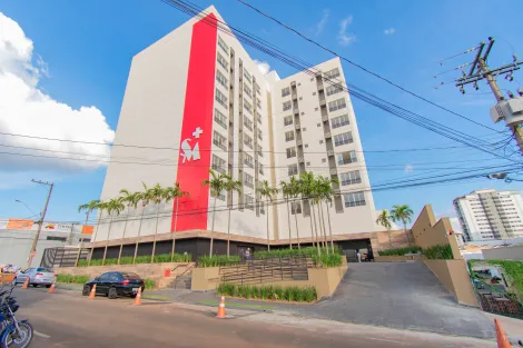 Aluga-se Sala Comercial no Edifício Santa Maria!