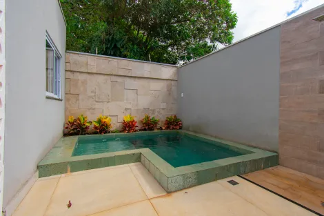 Alugar Casa / Condomínio em Franca. apenas R$ 930.000,00