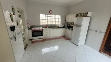 imagem 4 - Vende-se Casa no Prolongamento do Jardim Ângela Rosa imagem 4 - Vende-se Casa no Prolongamento do Jardim Ângela Rosa
