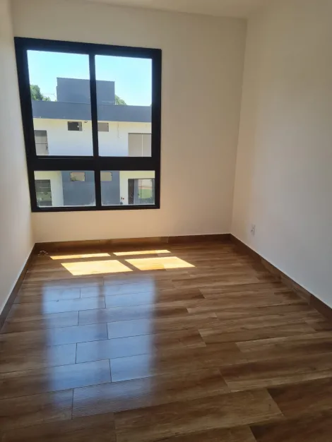 Vende-se apartamento em Rifaina!