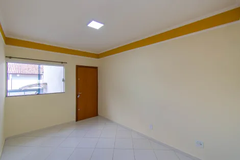 Aluga-se Apartamento no São José