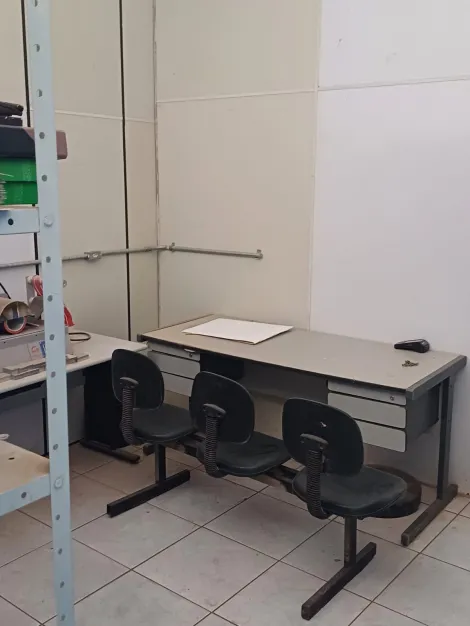 imagem 3 - Vende-se barracão localizado no bairro Jardim Primavera! imagem 3 - Vende-se barracão localizado no bairro Jardim Primavera!