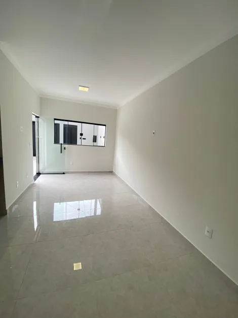imagem 1 - Vende-se ótima casa localizada no Bairro Jardim Cambuí! imagem 1 - Vende-se ótima casa localizada no Bairro Jardim Cambuí!